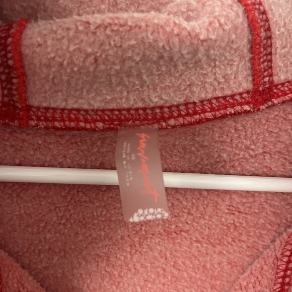 FREE PEOPLE FP MOVEMENT RED SPRINT TO THE FINISH ZIP UP HOODIE SWEATSHIRT SZ XS - Picture 3 of 8